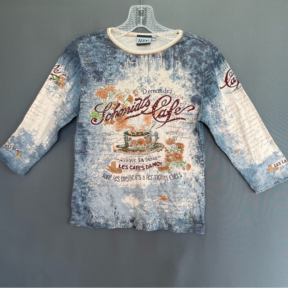 WHO JEANS Schmidt’s Cafe bedazzled quarter sleeve graphic print top french